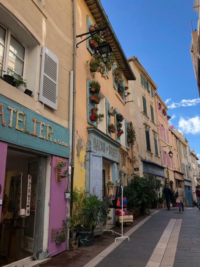 Sous Le Clocher Marseille Eksteriør bilde